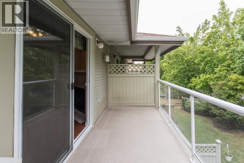 Photo 23 of 10 12071 232 B Street, Maple Ridge BC