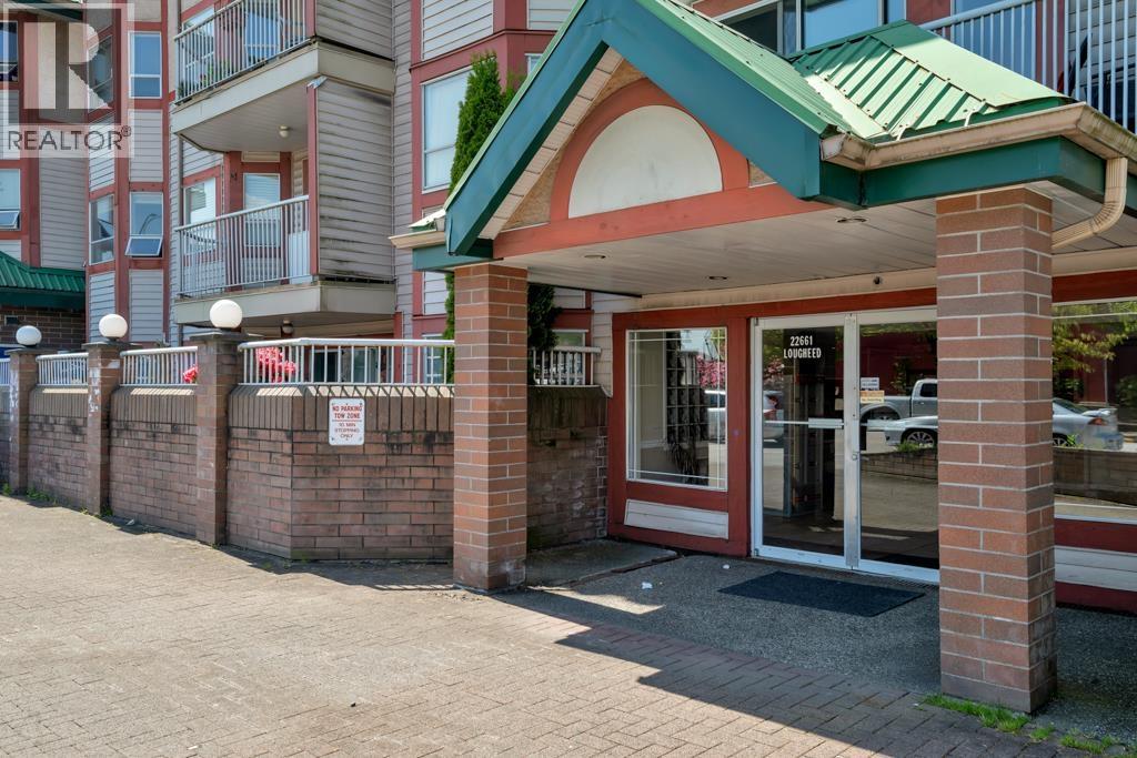 Photo 3 of 213 22661 Lougheed Highway, Maple Ridge BC