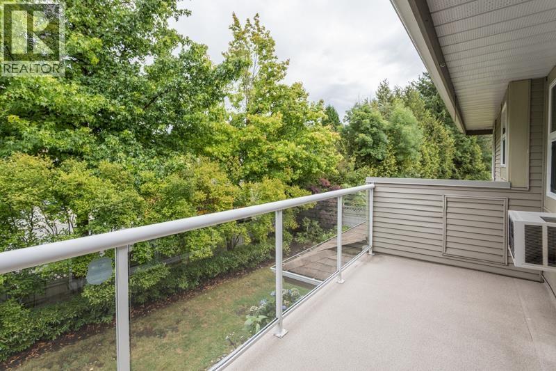 Photo 25 of 10 12071 232 B Street, Maple Ridge BC