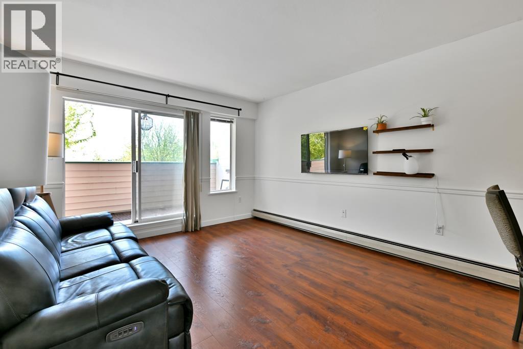 Photo 14 of 213 22661 Lougheed Highway, Maple Ridge BC