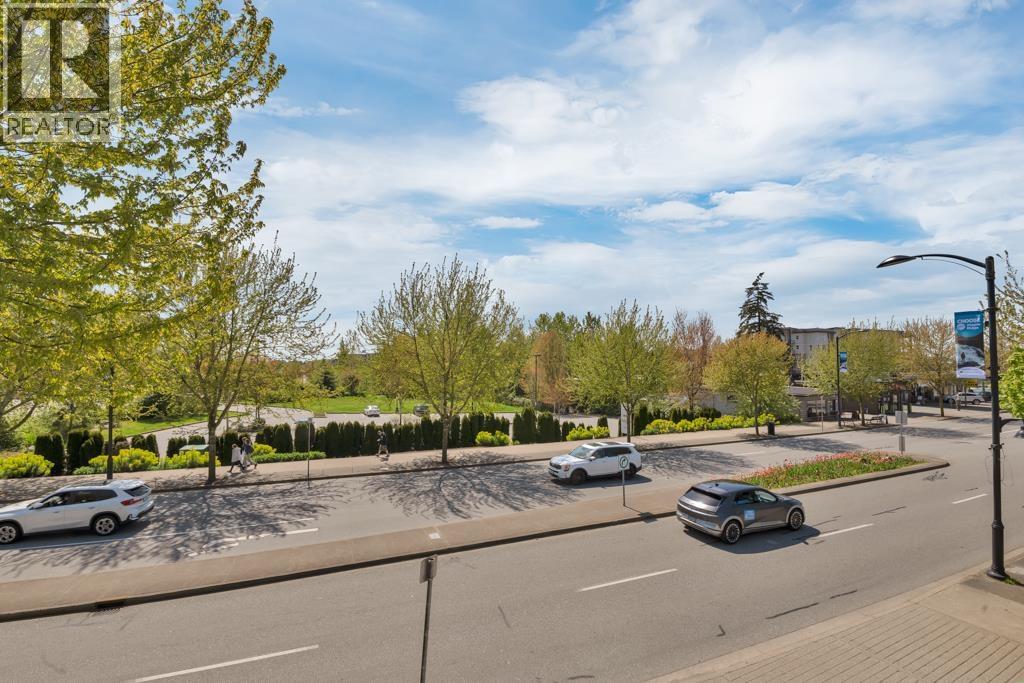 Photo 13 of 213 22661 Lougheed Highway, Maple Ridge BC
