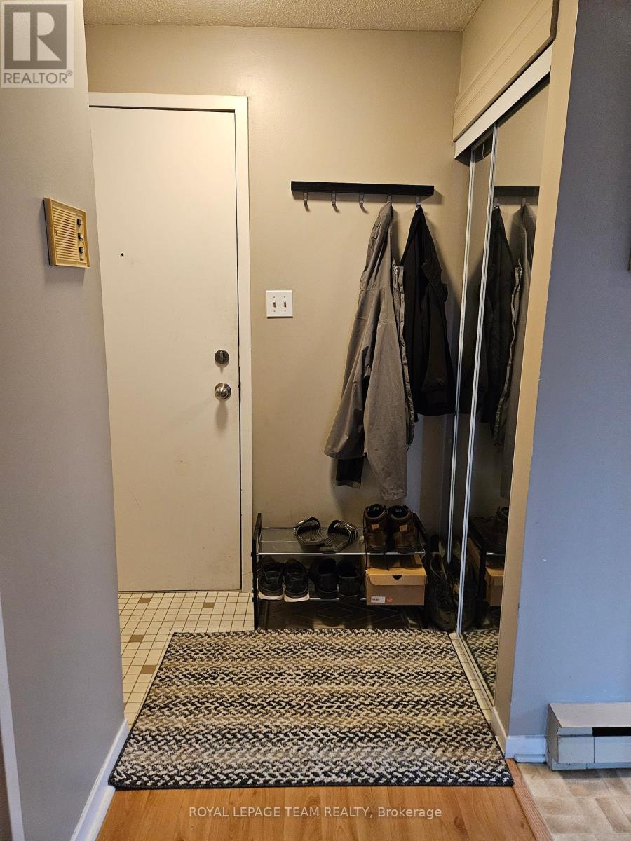 Photo 14 of 5 522 Riverdale Avenue S, Ottawa ON