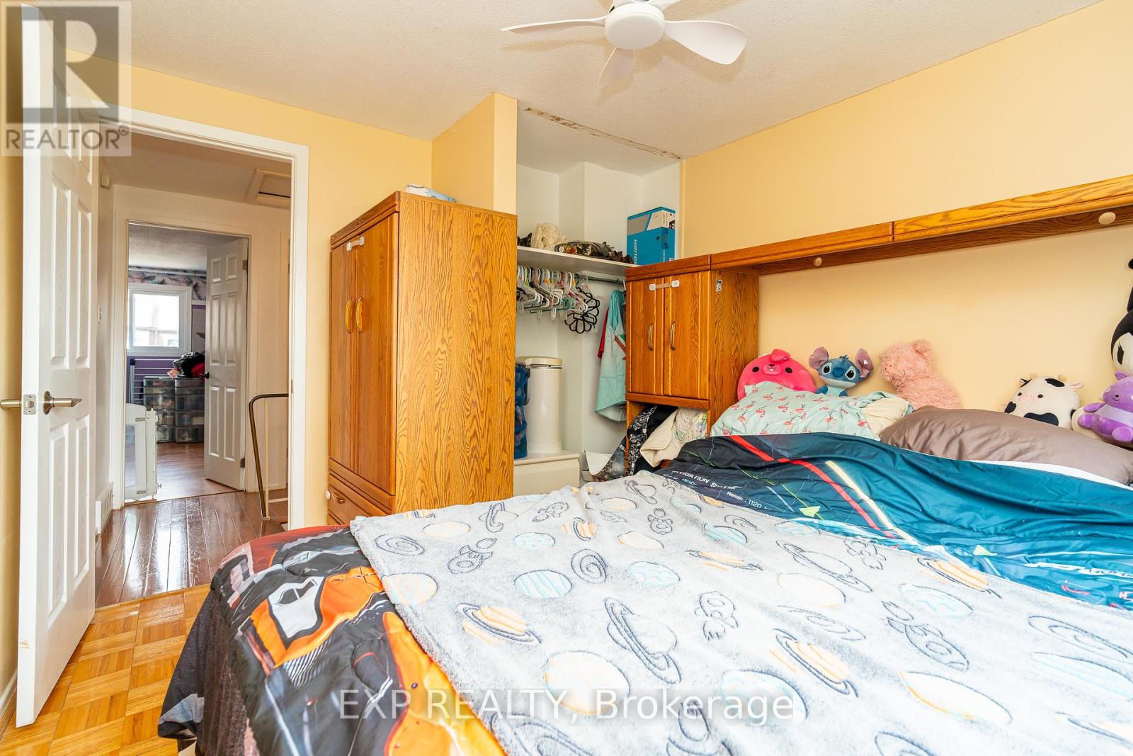 Photo 29 of 40 2296 Orient Park Drive, Ottawa ON