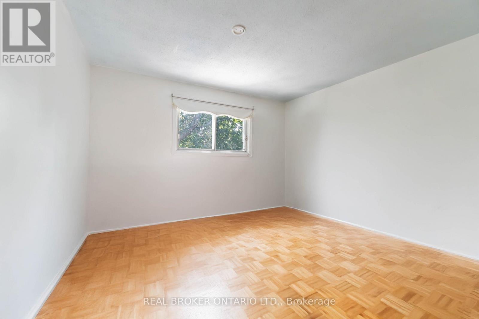 Photo 26 of 77 Priam Way, Ottawa ON