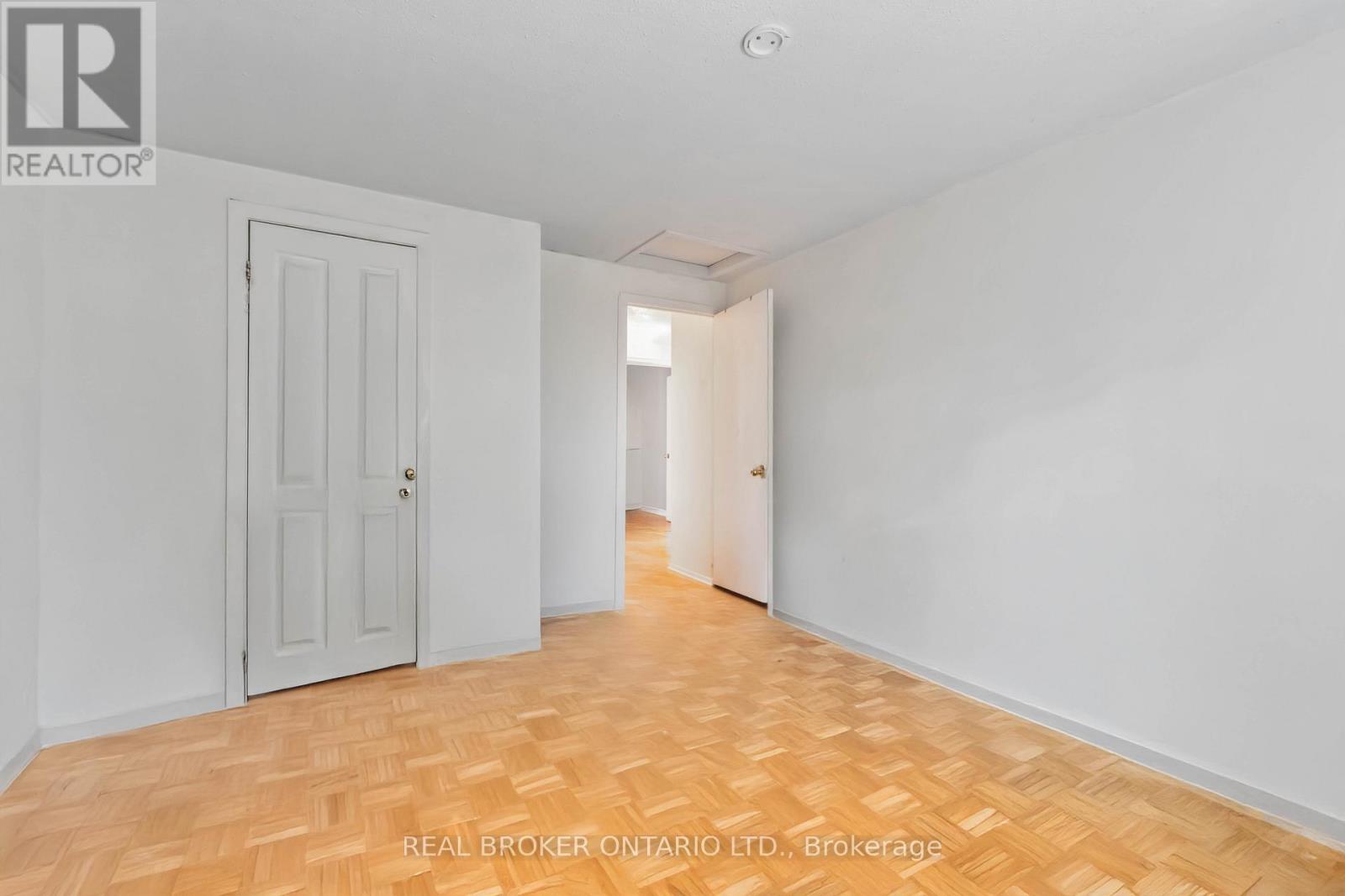 Photo 27 of 77 Priam Way, Ottawa ON