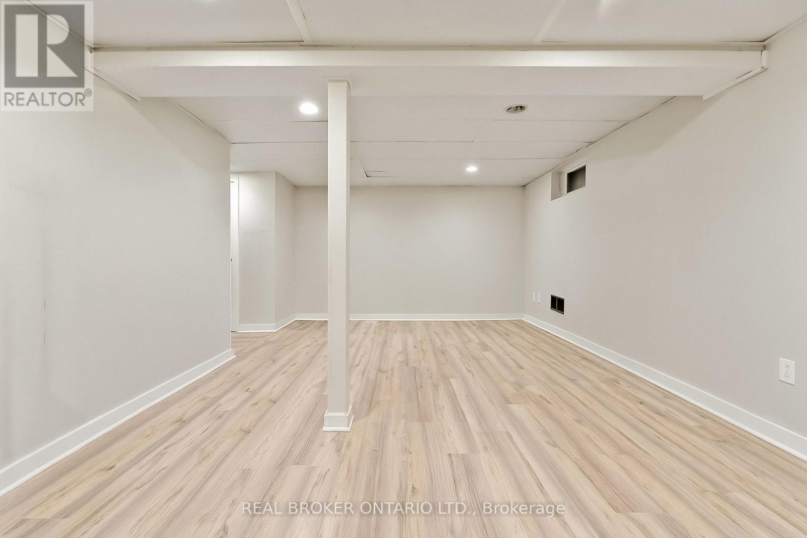 Photo 31 of 77 Priam Way, Ottawa ON