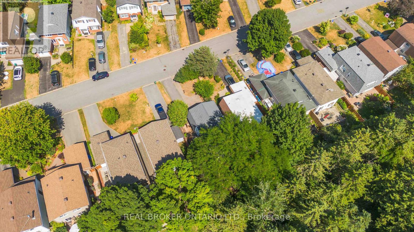 Photo 41 of 77 Priam Way, Ottawa ON
