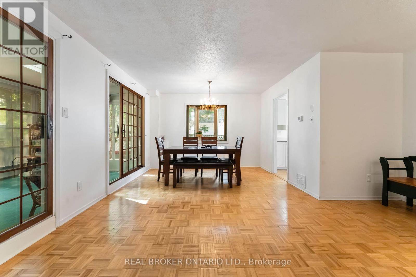 Photo 8 of 77 Priam Way, Ottawa ON