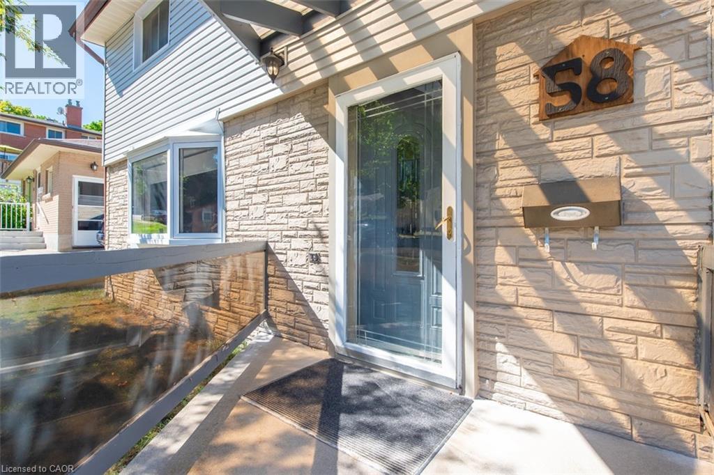 Photo 9 of 58 Fourth Avenue, Cambridge ON