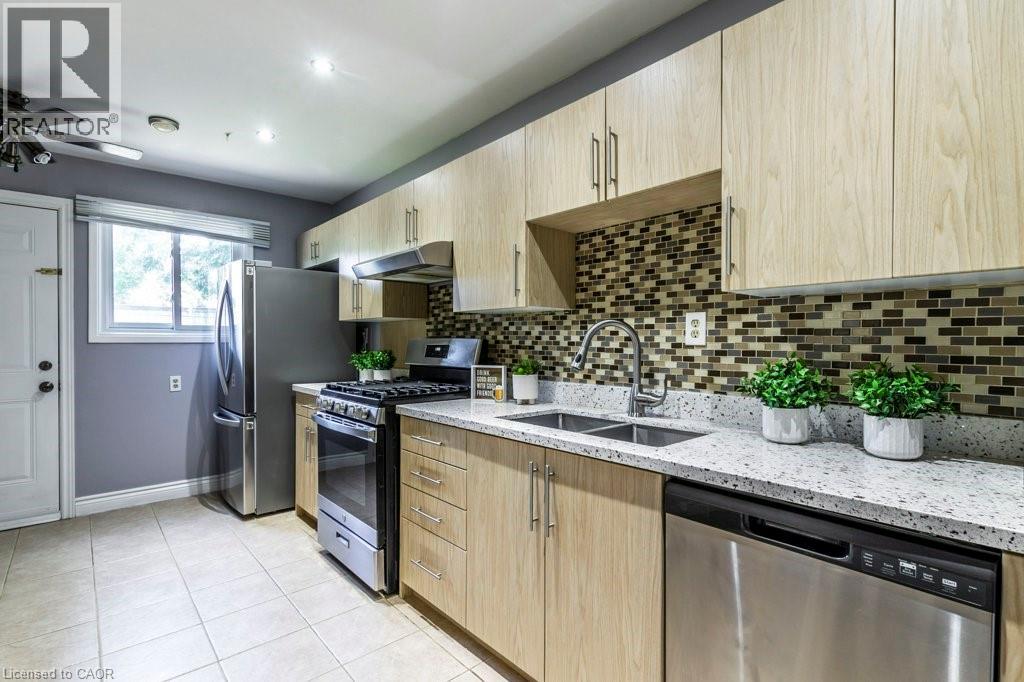 Photo 33 of 444 Stone Church Road W Unit M 7, Hamilton ON
