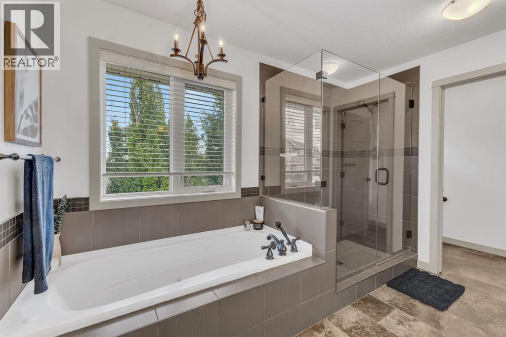Photo 20 of 68 Sutherland Close, Red Deer AB
