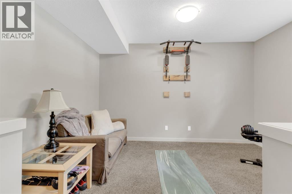 Photo 29 of 68 Sutherland Close, Red Deer AB