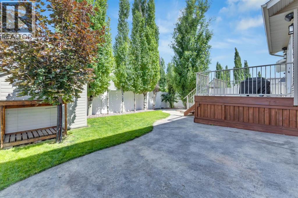 Photo 40 of 68 Sutherland Close, Red Deer AB