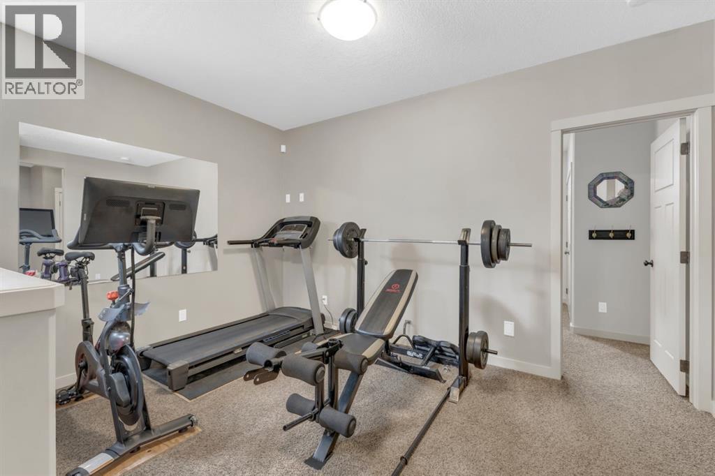 Photo 32 of 68 Sutherland Close, Red Deer AB