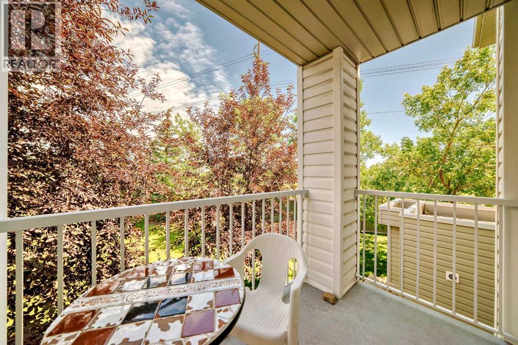 Single Family House for Sale in   Pinecliff Grove NE Pineridge Calgary 