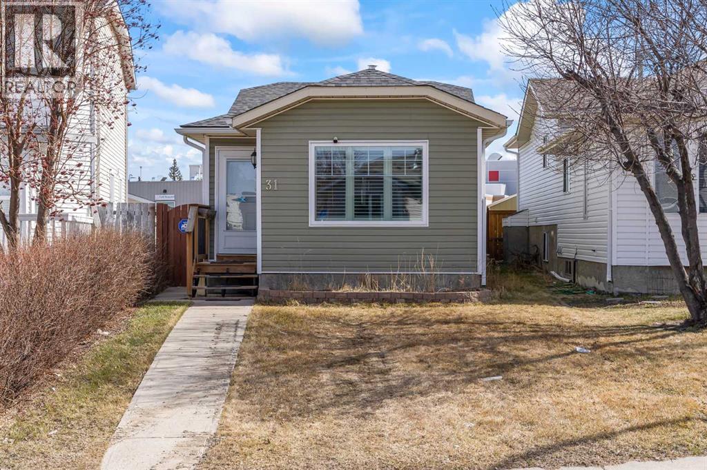 Photo 35 of 31 Martinridge Place Ne, Calgary AB