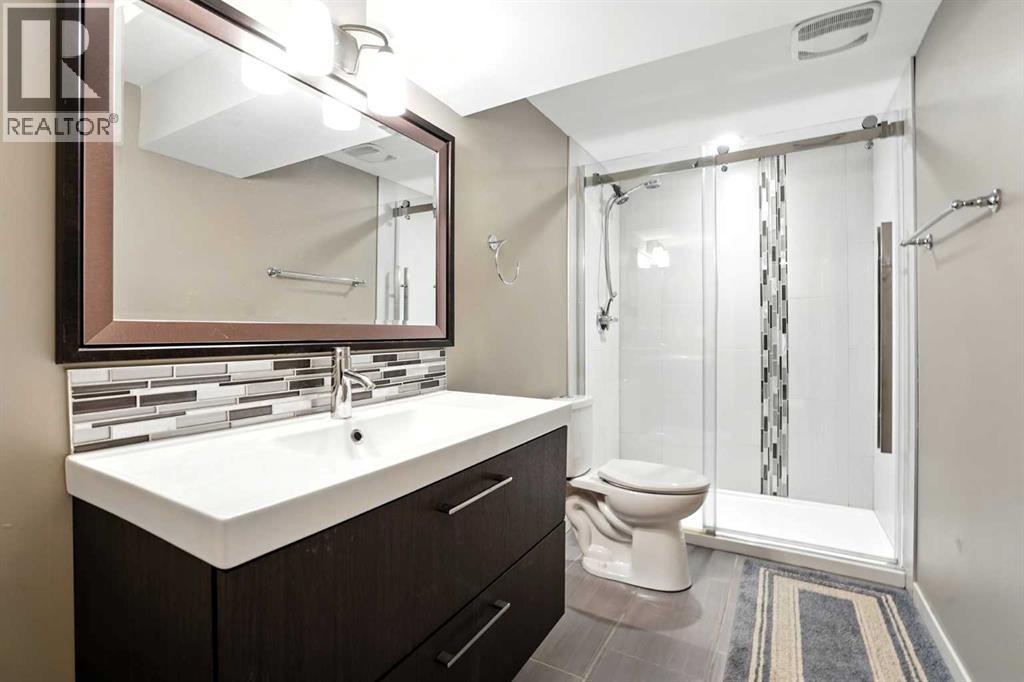 Photo 11 of 284 Acadia Drive Se, Calgary AB