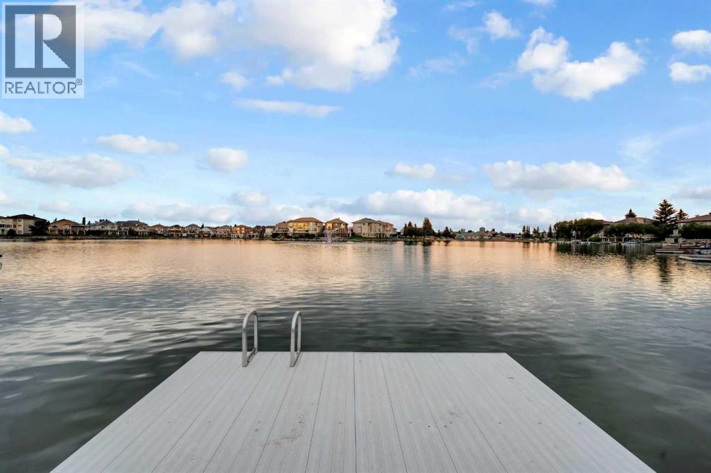 Single Family House for Sale in  Coral Shores Bay NE Coral Springs Calgary 