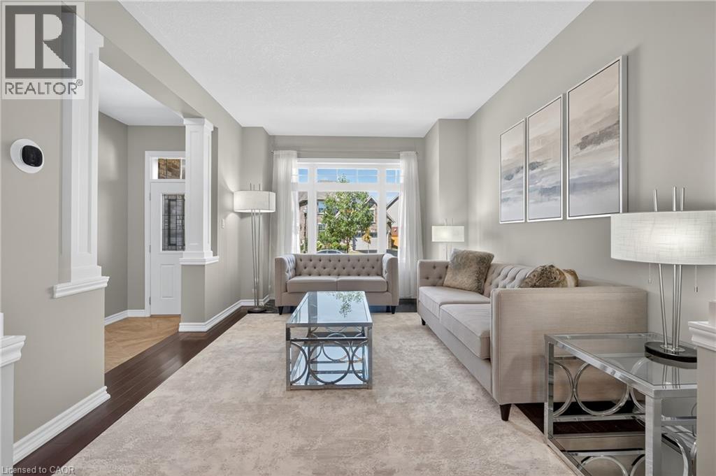 Photo 14 of 52 Tremaine Drive, Kitchener ON