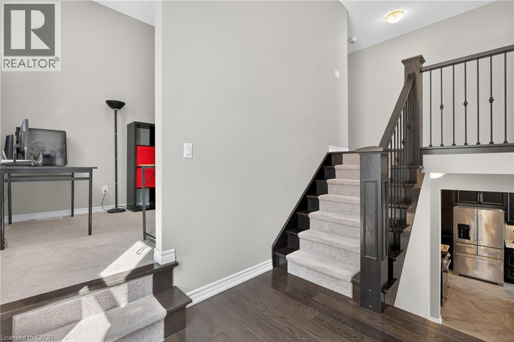 Photo 20 of 52 Tremaine Drive, Kitchener ON