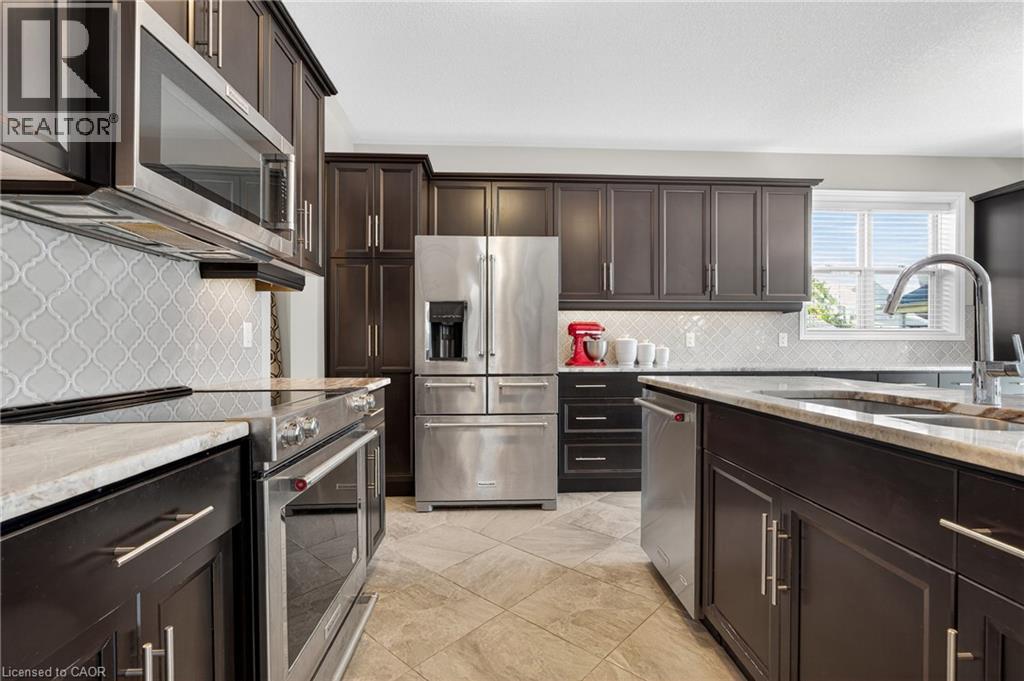 Photo 9 of 52 Tremaine Drive, Kitchener ON