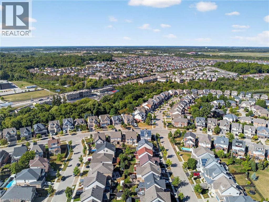 Photo 43 of 52 Tremaine Drive, Kitchener ON