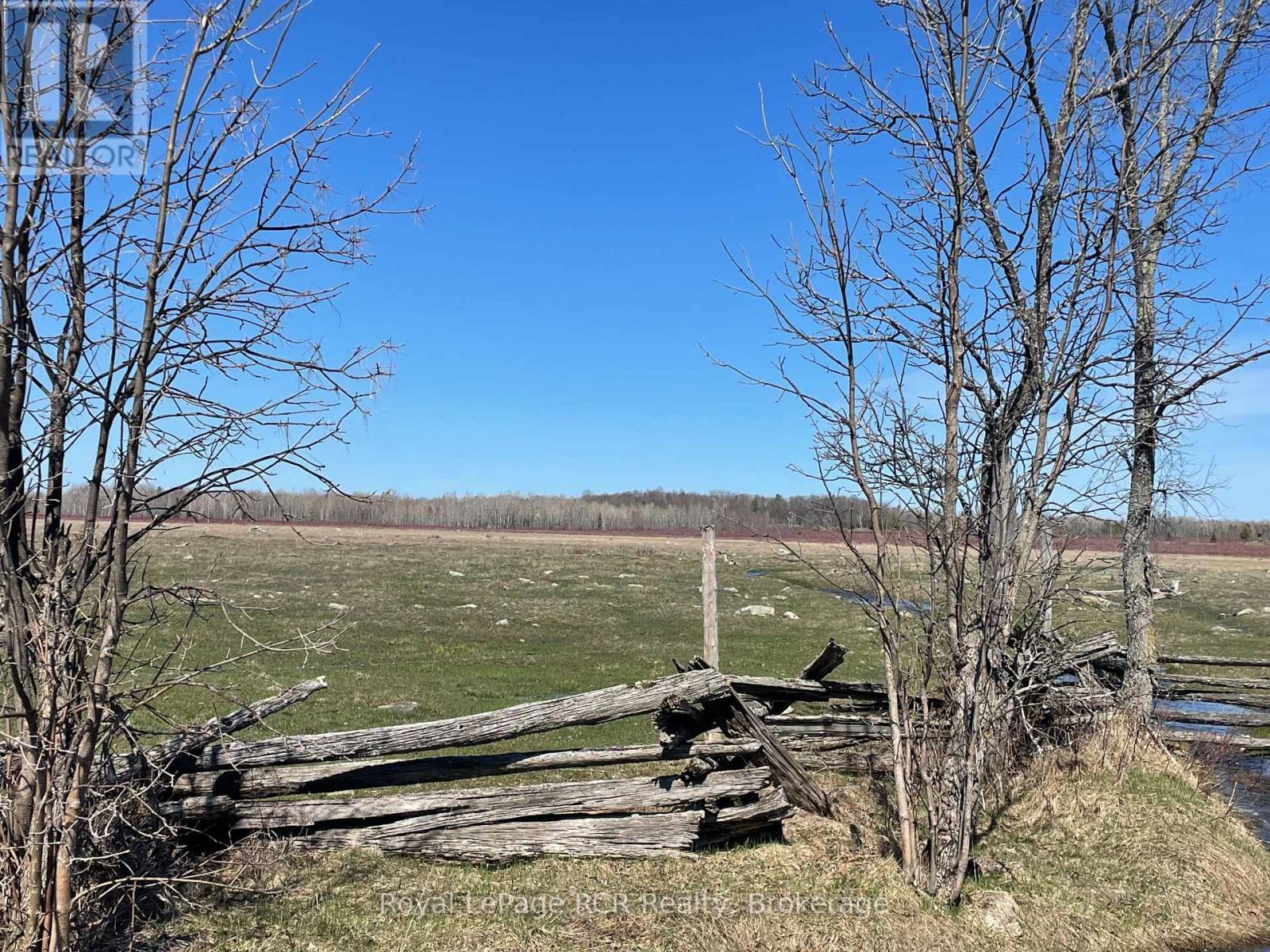 Photo 2 of 250 Scotch Line Road, Assiginack ON