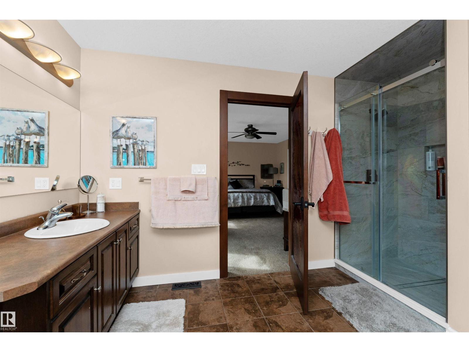 Photo 34 of 9123 210 St Nw, Edmonton AB
