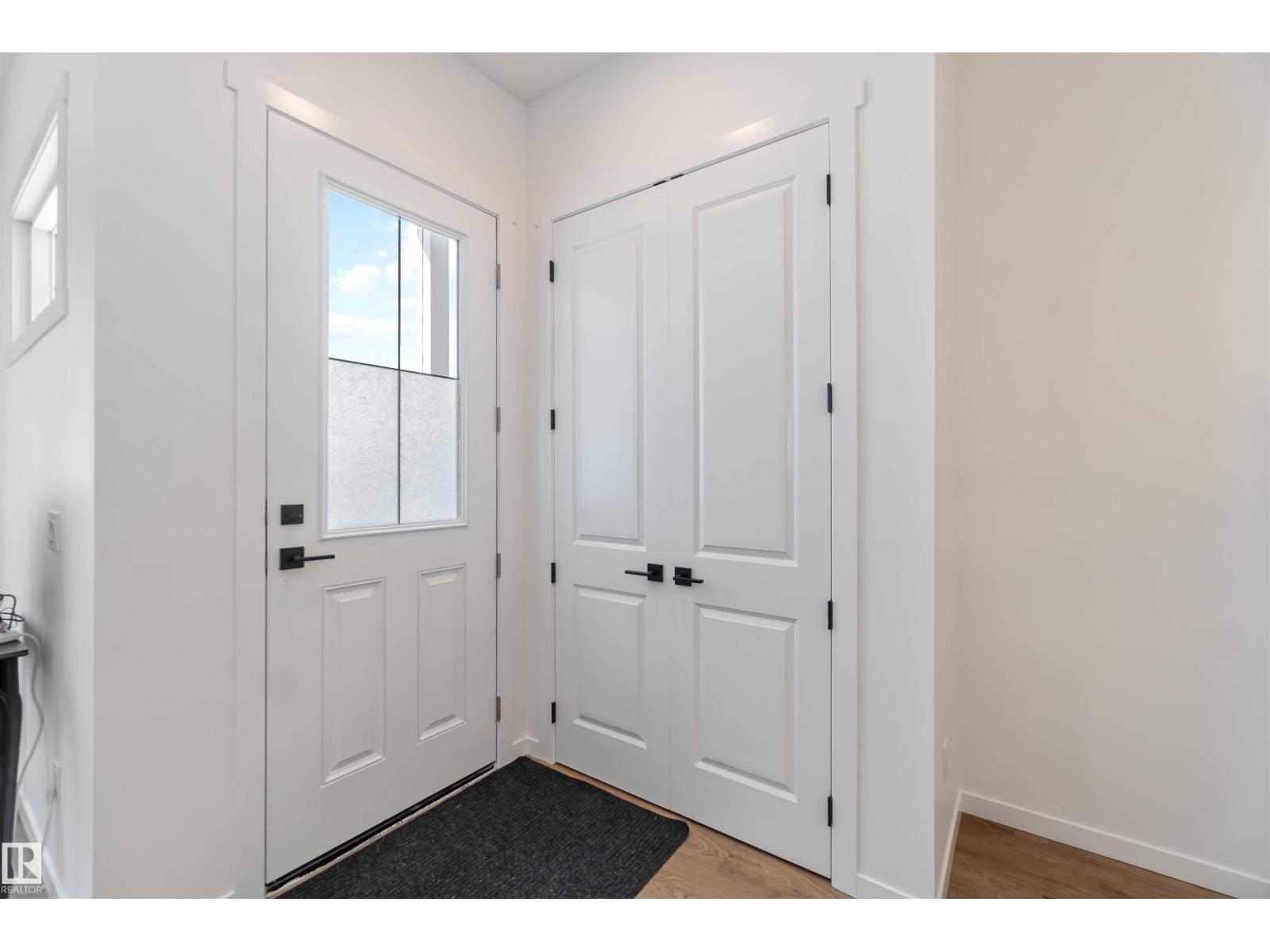 Photo 10 of 19 Deer Meadow Cr, Fort Saskatchewan AB