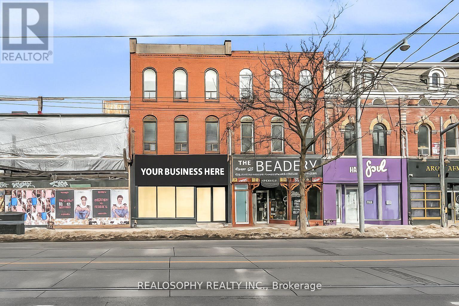 Photo 5 of 518 Queen Street W, Toronto ON