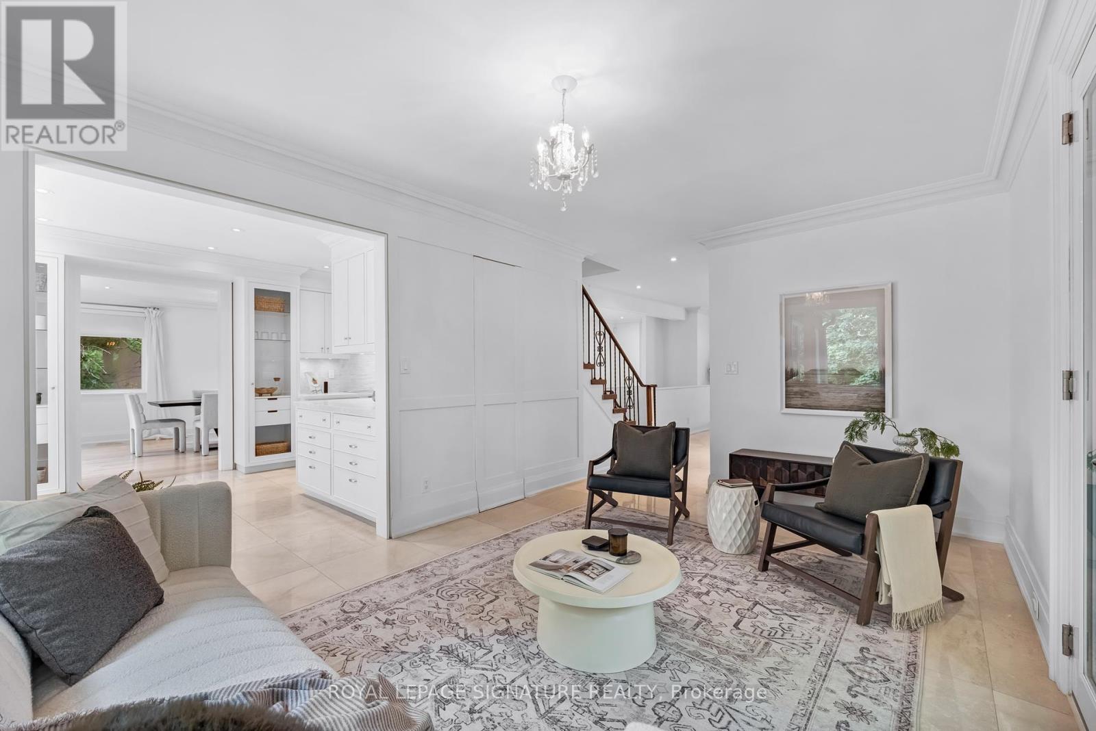 Photo 15 of 51 Coldstream Avenue, Toronto ON