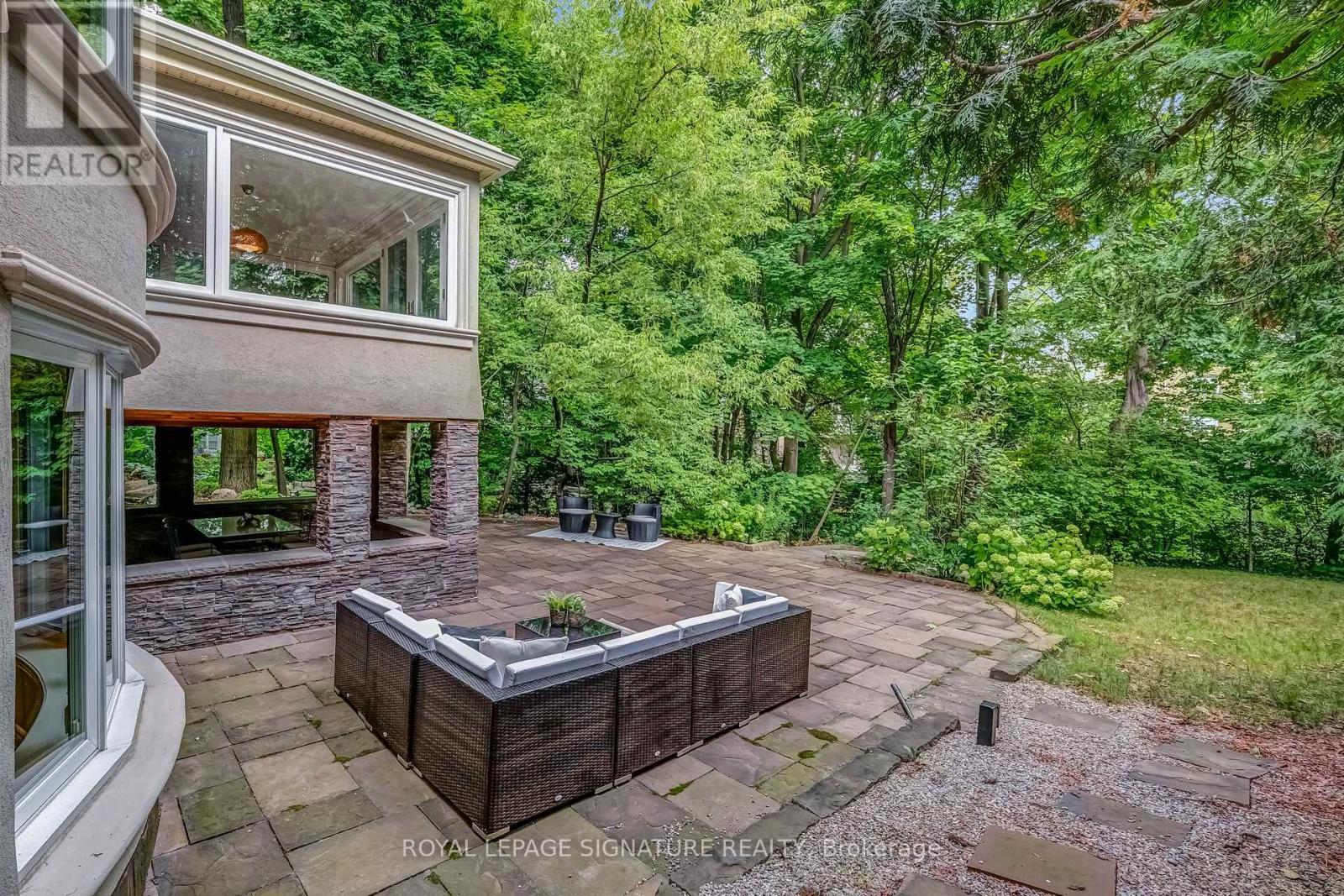 Photo 41 of 51 Coldstream Avenue, Toronto ON