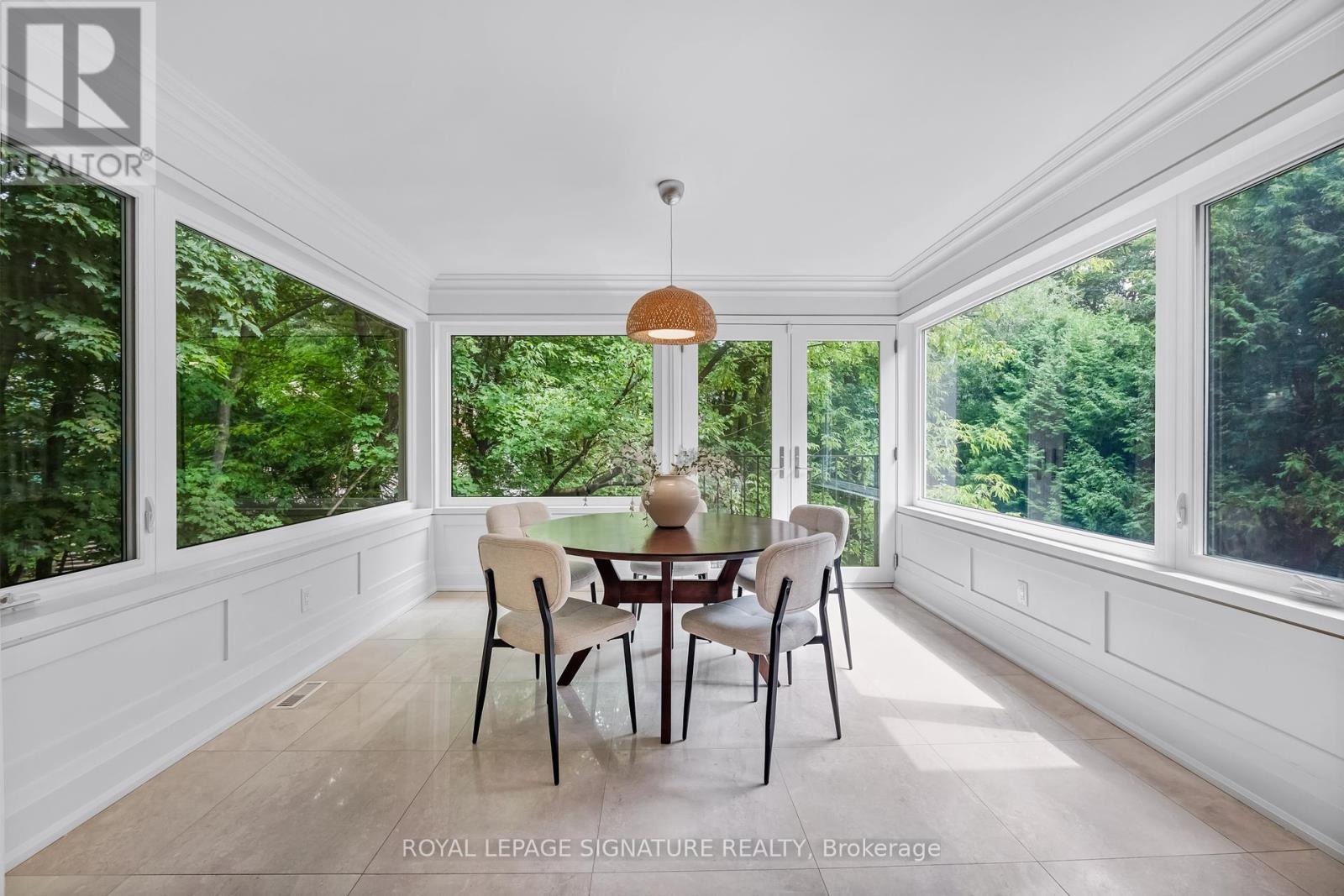 Photo 5 of 51 Coldstream Avenue, Toronto ON
