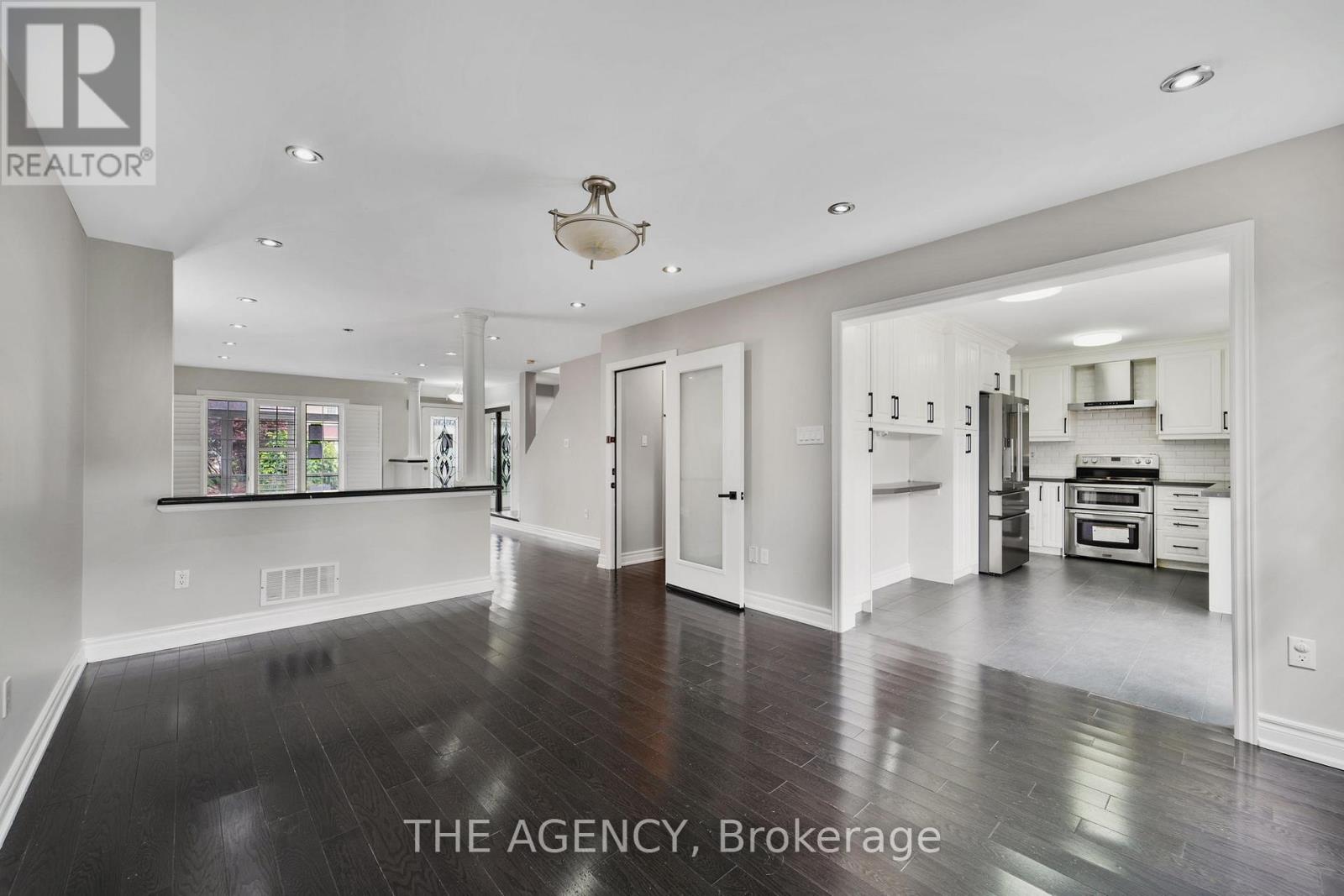 Photo 10 of 607 Staines Road, Toronto ON
