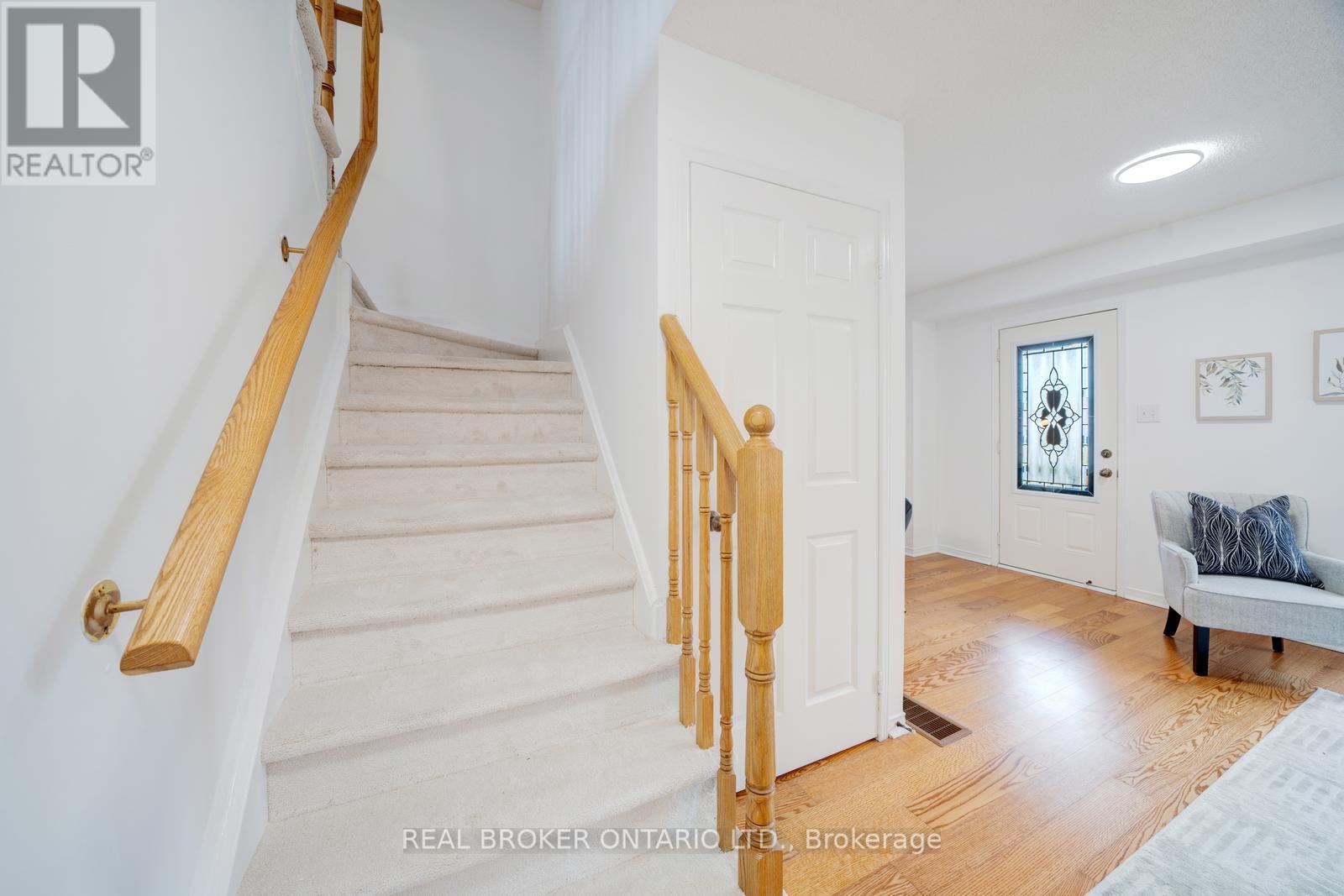 Photo 42 of 505 Rossland Road E, Ajax ON