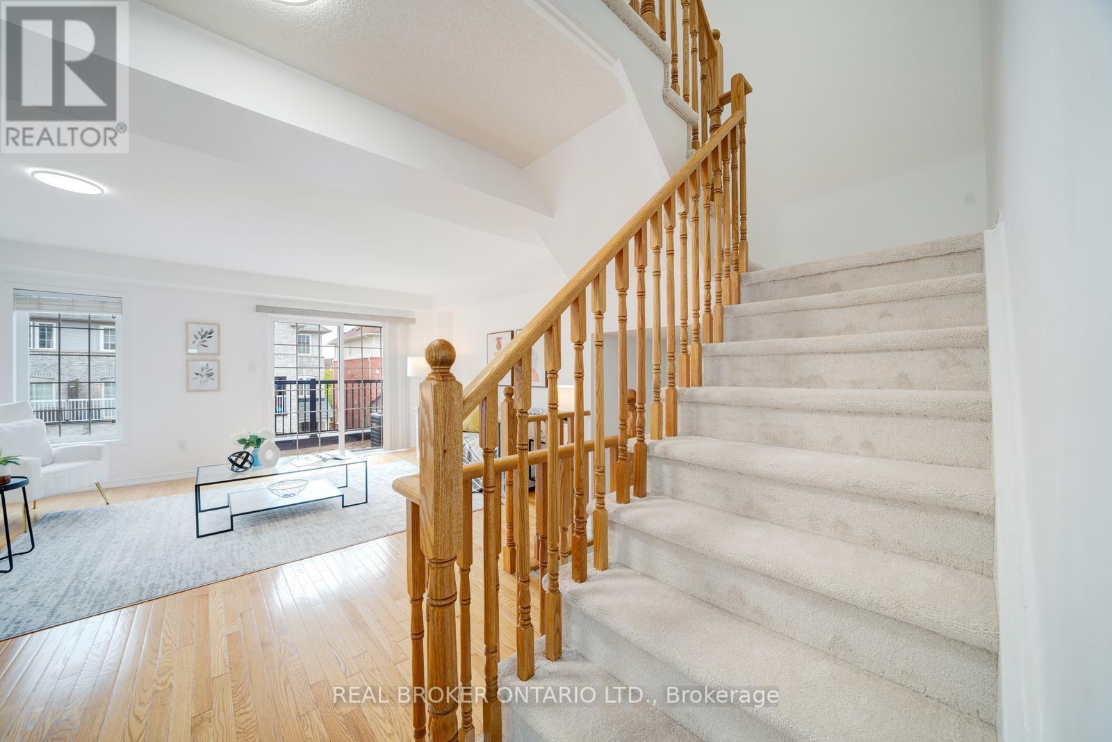 Photo 24 of 505 Rossland Road E, Ajax ON