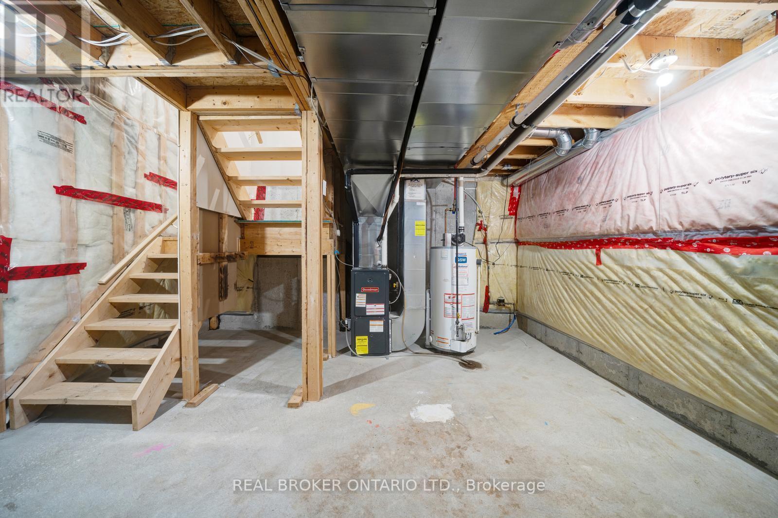 Photo 28 of 505 Rossland Road E, Ajax ON