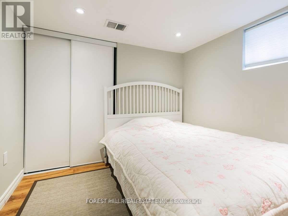 Photo 5 of Bsmt 632 Pharmacy Avenue, Toronto ON