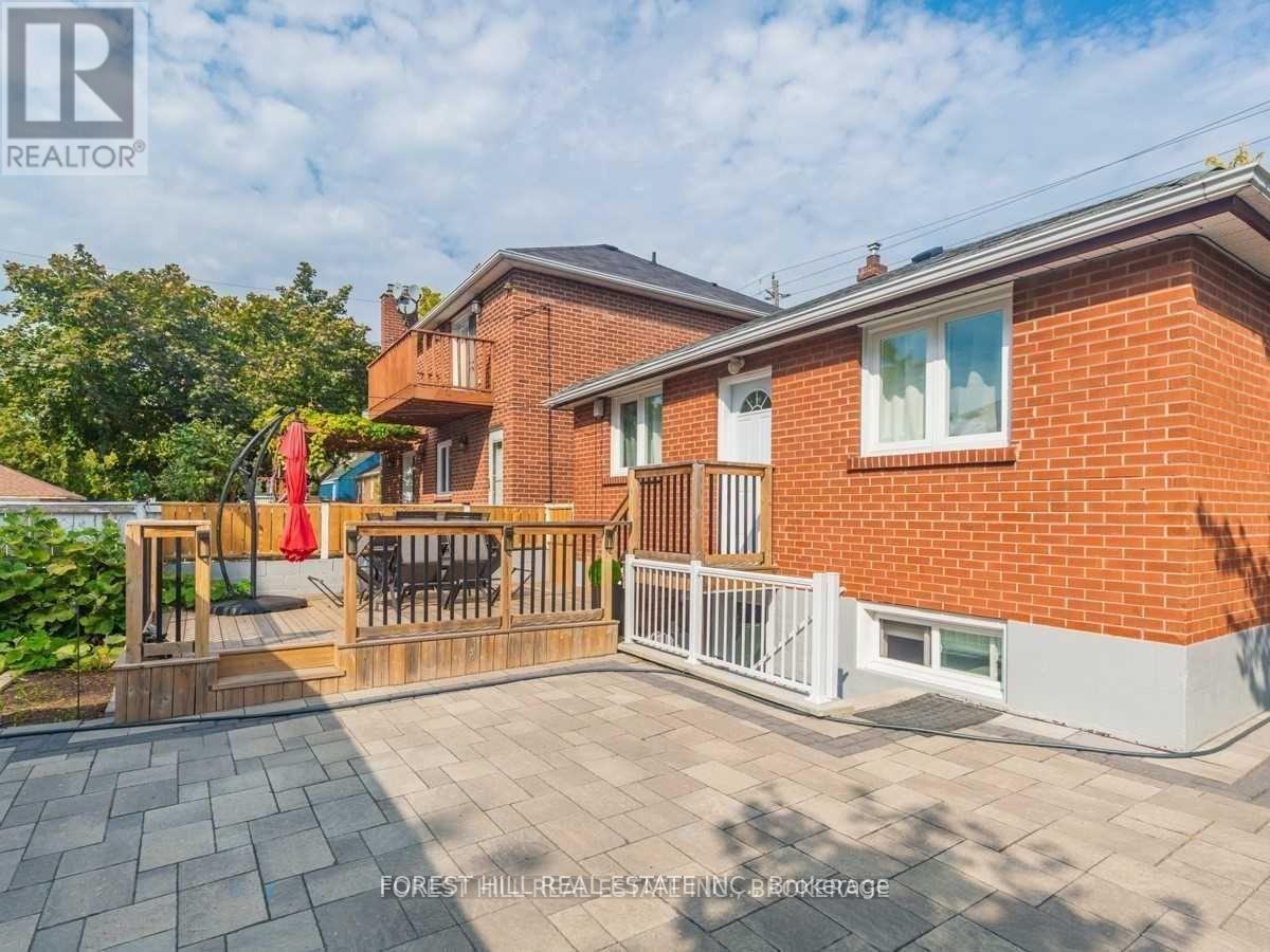 Photo 15 of Bsmt 632 Pharmacy Avenue, Toronto ON