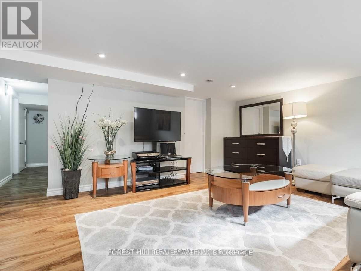 Photo 11 of Bsmt 632 Pharmacy Avenue, Toronto ON