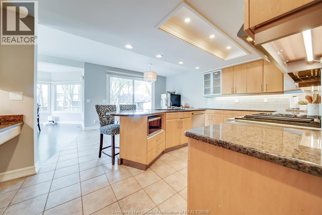 Photo 38 of 428 Old Tecumseh Road, Lakeshore ON
