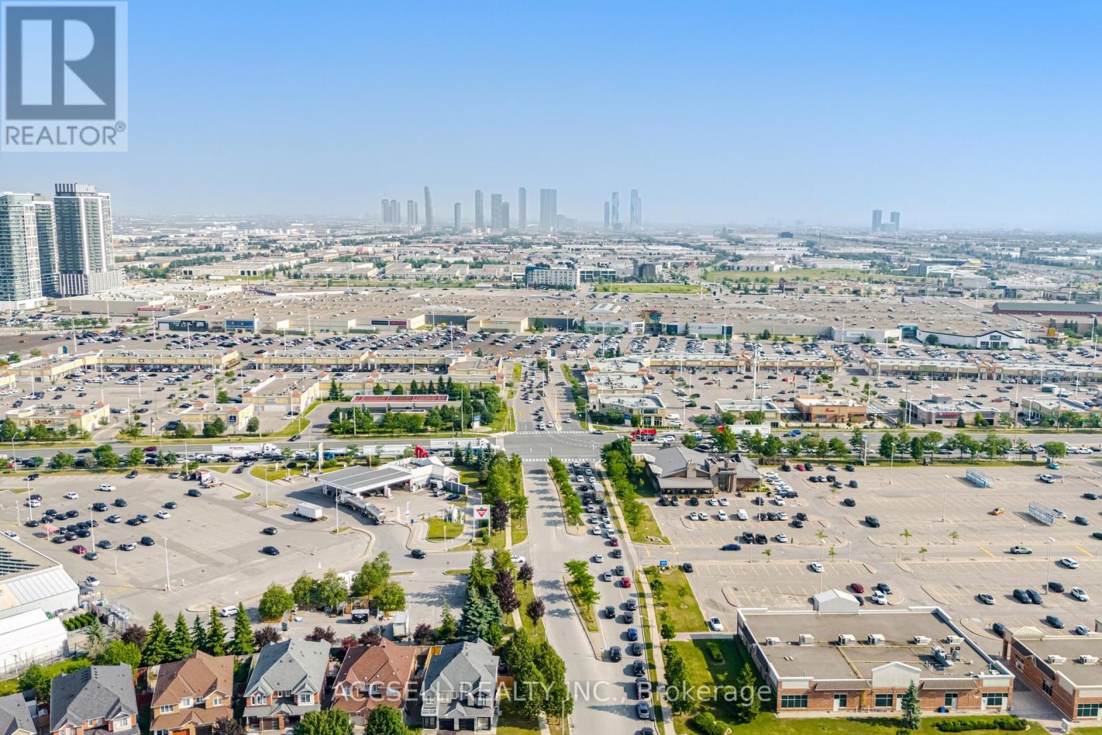 Photo 28 of 188 Deepsprings Crescent, Vaughan ON