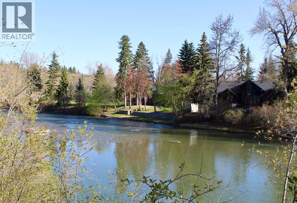 Single Family House for Sale in    Street SW Mission Calgary 