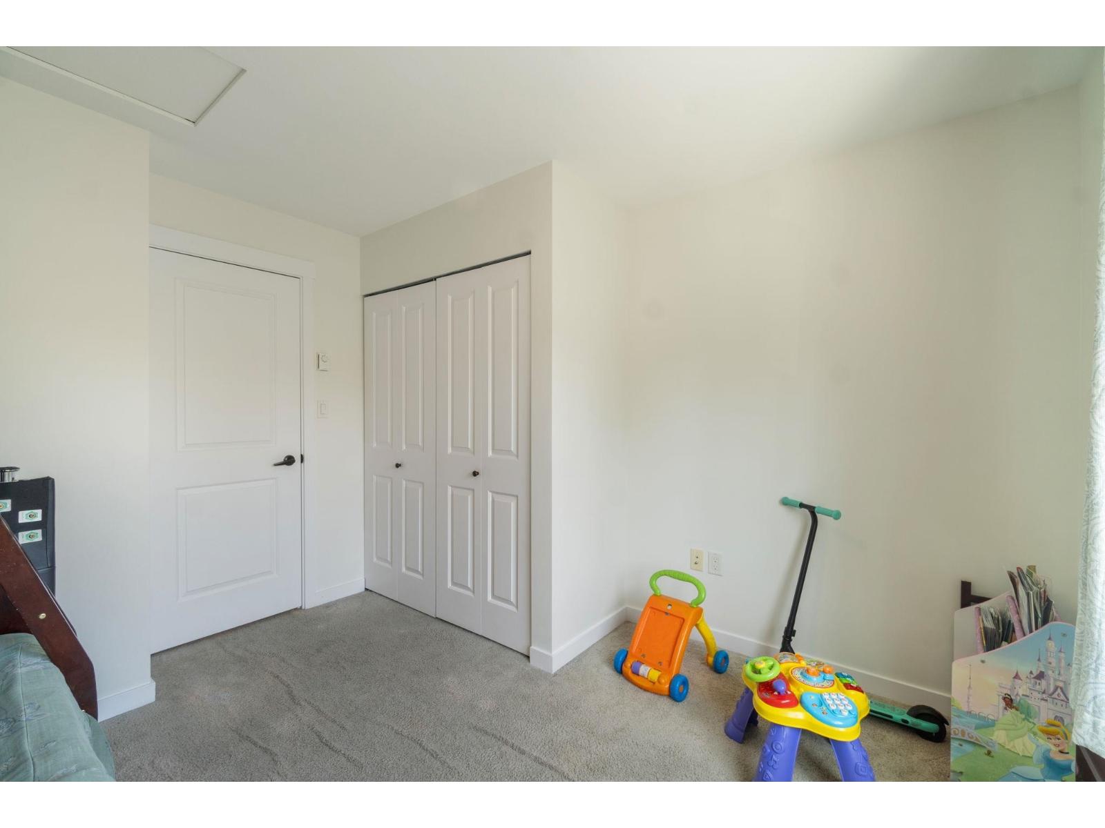 Photo 16 of 9 19180 65 Avenue, Surrey BC