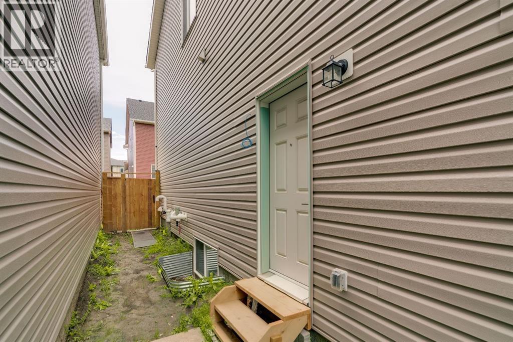 Single Family House for Sale in  Carringwood Grove NW Carrington Calgary 
