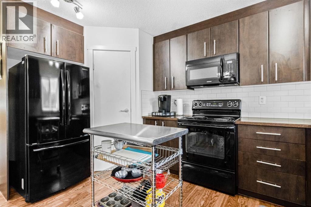 Photo 5 of 1006 2445 Kingsland Road Se, Airdrie AB