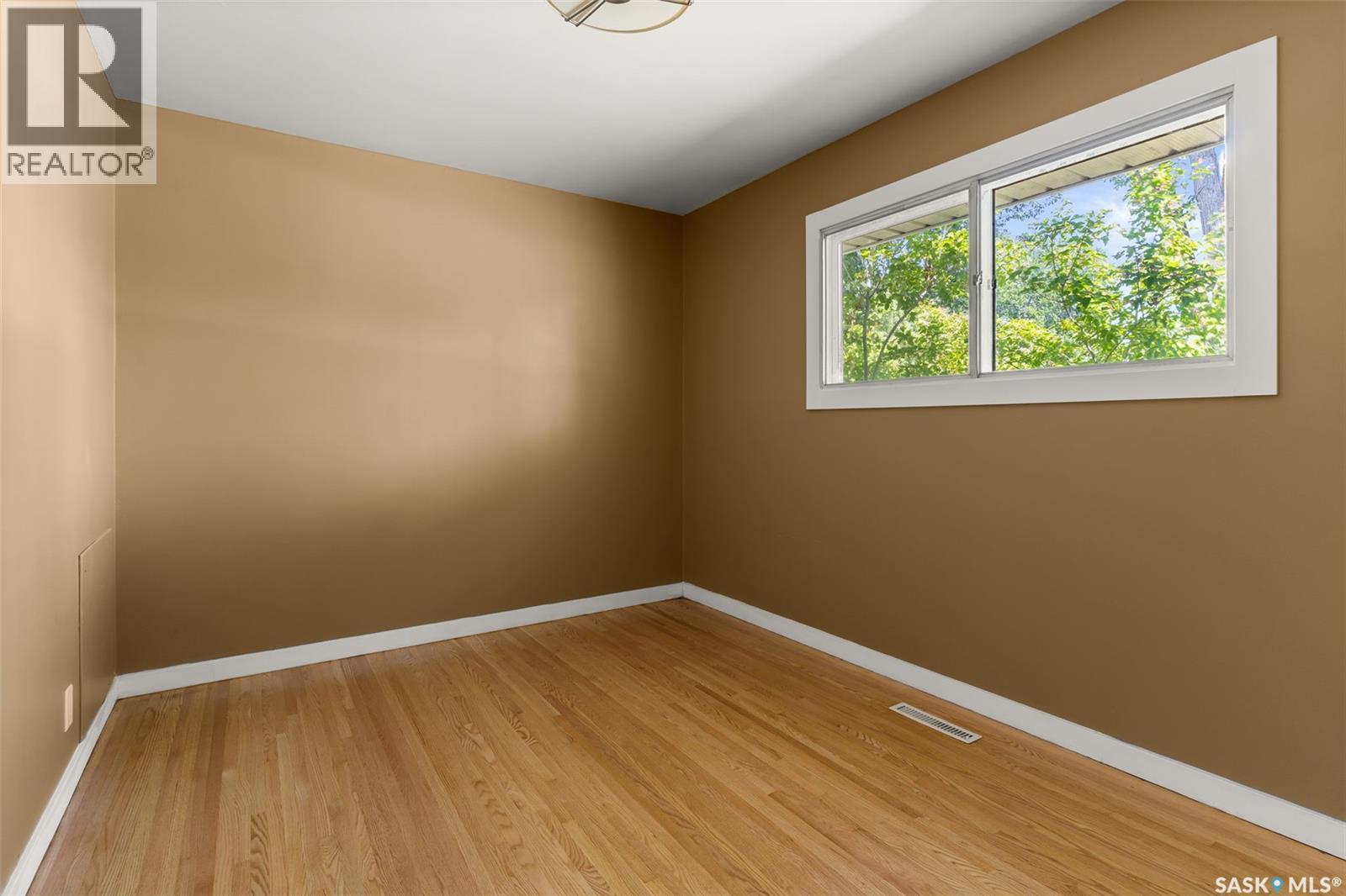 Photo 14 of 6 Stapleford Crescent, Regina SK