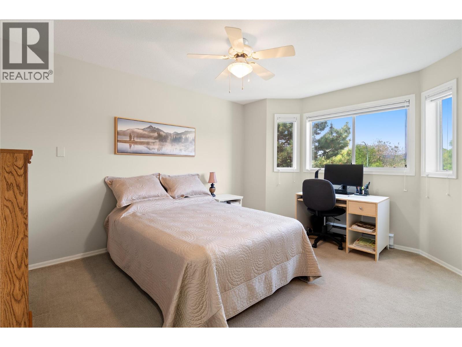 Photo 10 of 3283 Casorso Road Unit 202, Kelowna BC