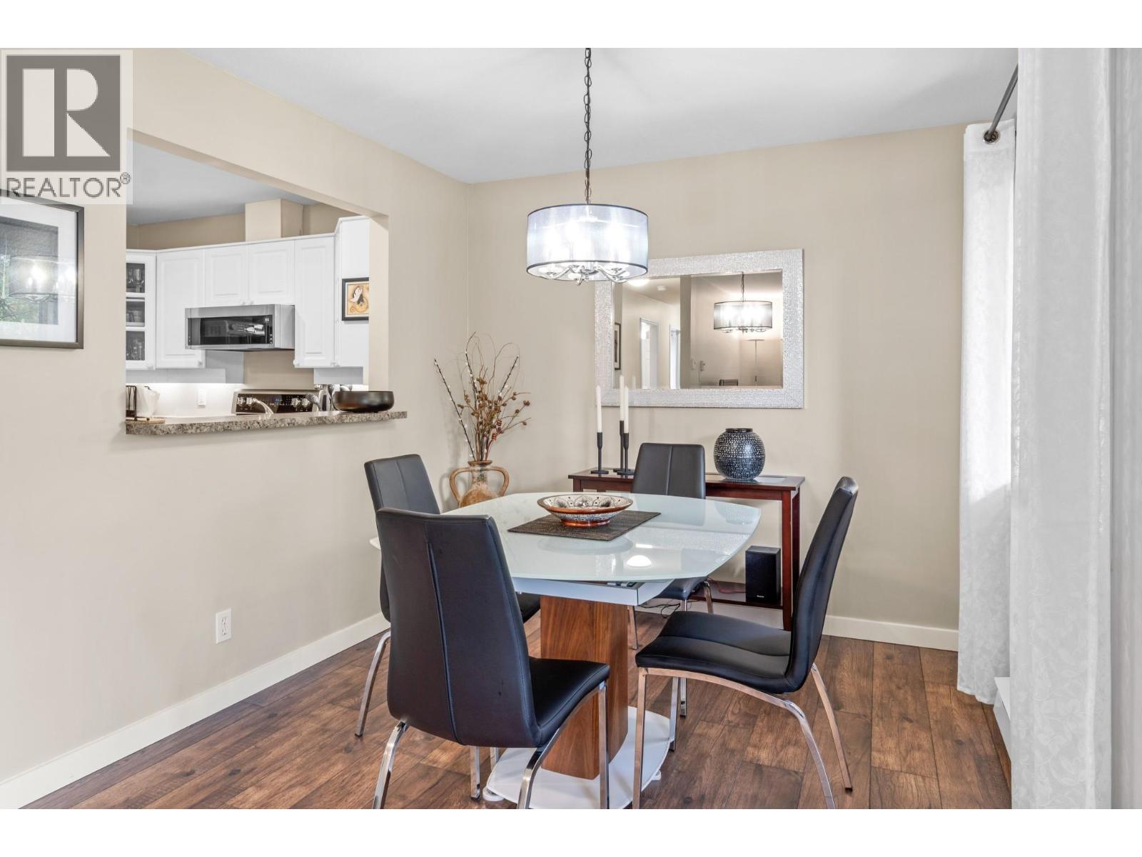 Photo 5 of 3283 Casorso Road Unit 202, Kelowna BC