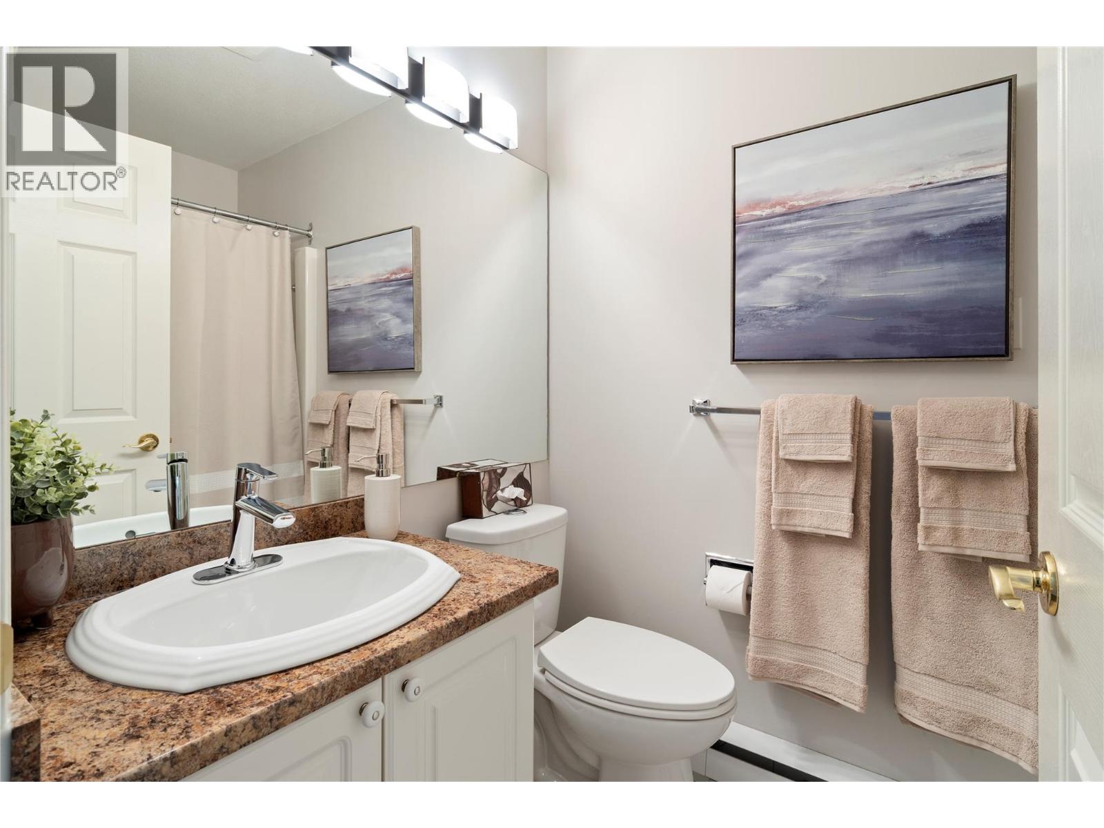 Photo 7 of 3283 Casorso Road Unit 202, Kelowna BC